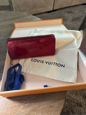 Louis Vuitton Red Vernis Long Zip Wallet